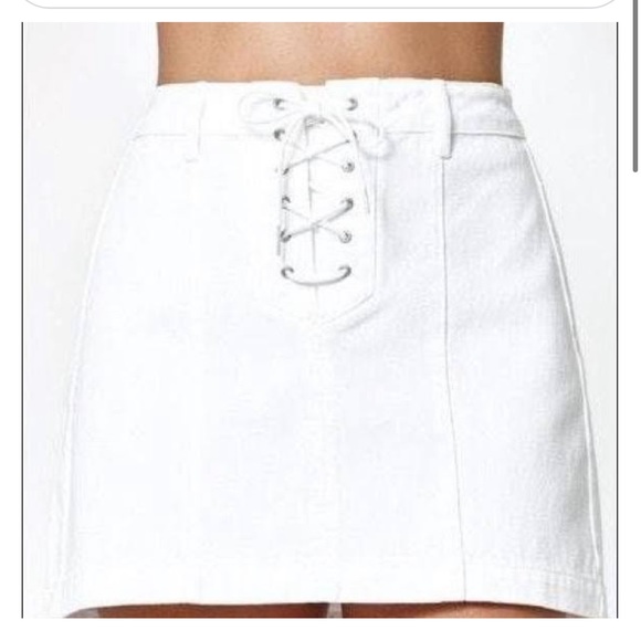 Kendall & Kylie Dresses & Skirts - White Denim Skirt